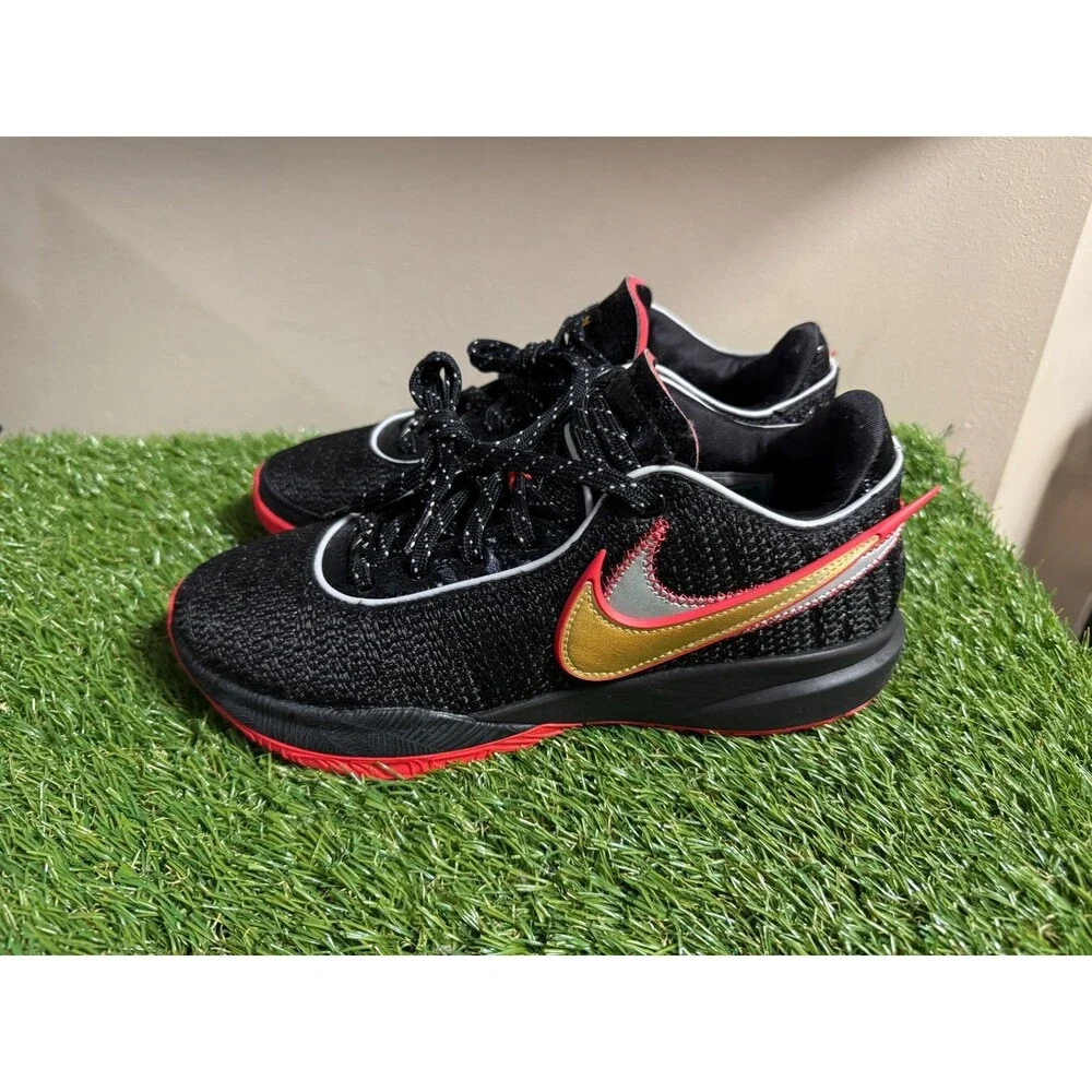 Nike Lebron 20 XX Miami Heat Black University Red DJ5423-001 Mens Size 8.5 NEW